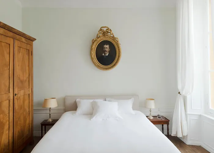 Bed & Breakfast Chateau De Martigny